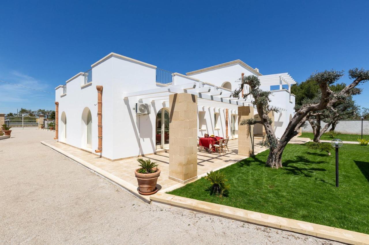 B&B I Tarocchi Porto Cesareo Buitenkant foto