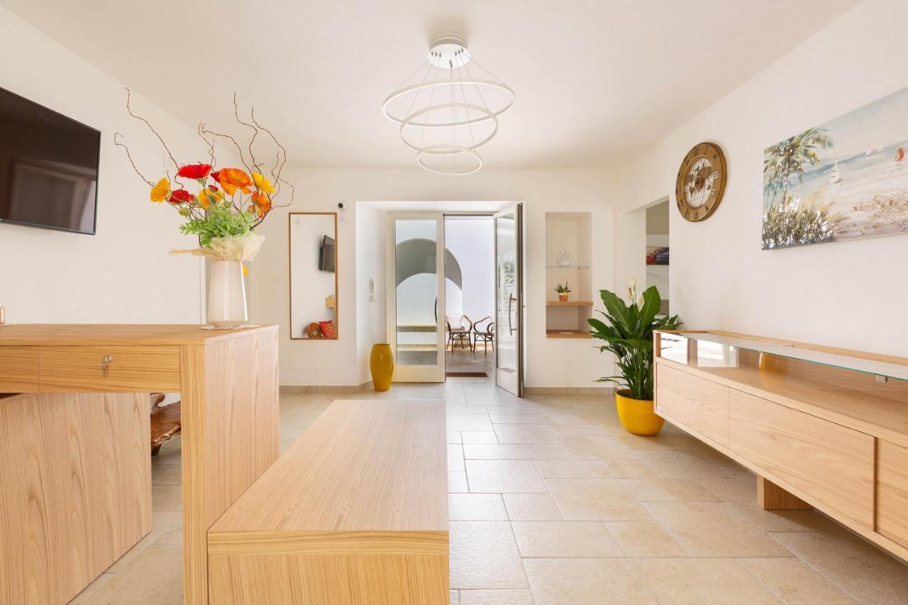 B&B I Tarocchi Porto Cesareo Buitenkant foto